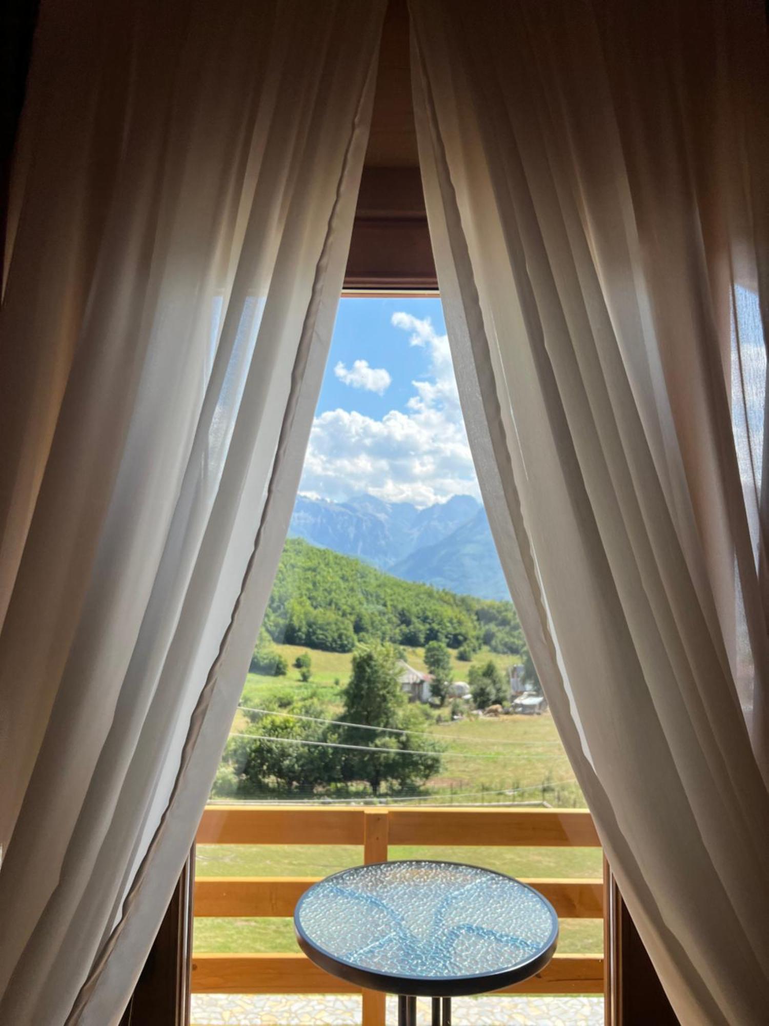 Soulrest Ekoresort - Mehov Konak Gusinje エクステリア 写真